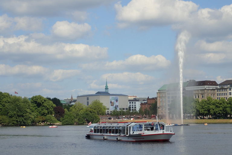 Hamburg: Canal cruise on the Alster