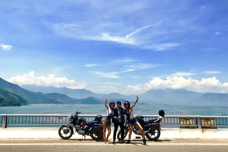 Depuis Hue/Da Nang/Hoi An : Tour du col de Hai Van avec Easy RidersEasy Rider