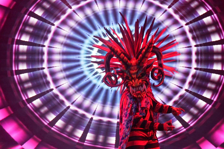 Ciudad de Panamá: espectáculo en Emotions Dinner con 50 $ de crédito incluidoCiudad de Panamá: cena con espectáculo en Emotions (50 $ de crédito incluidos)