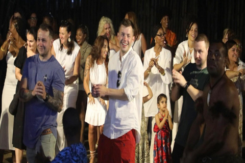 Fidżi: wieczorna wycieczka po wiosce z kolacją i show