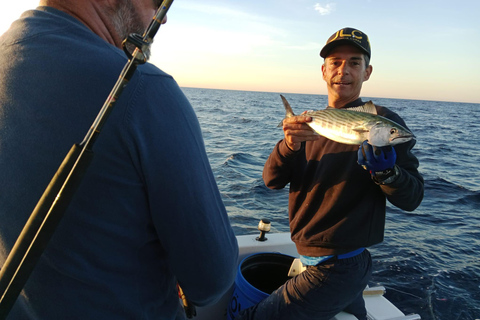 Alicante 5-Hour Fishing Excursion with Pro Fishing Guide