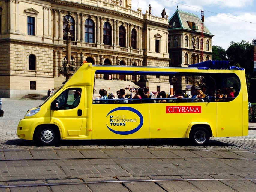 Informatief Praag met de bus - 2 uur | GetYourGuide