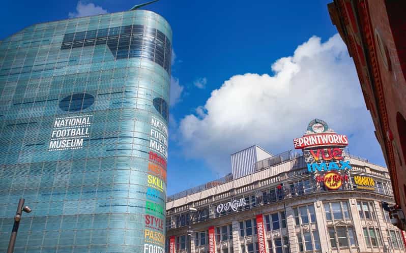 Manchester: Tour a pie por la ciudad y juego de exploración | GetYourGuide