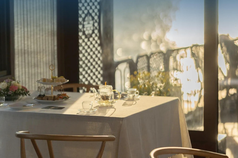 Hue: Luxury Sunset Tea & Dinner Cruise on Perfume River [No Dinner] Luxury Sunset Tea Cruise