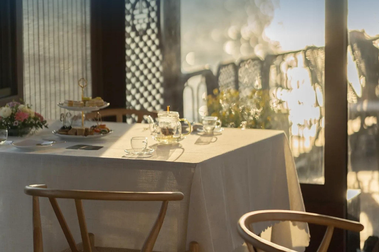 Hue: Luxury Sunset Tea & Dinner Cruise on Perfume River [No Dinner] Luxury Sunset Tea Cruise
