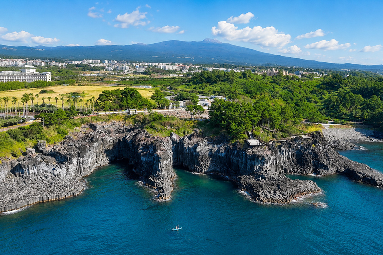 Jeju: Full-Island Top Highlights Day Tour with UNESCO Sites