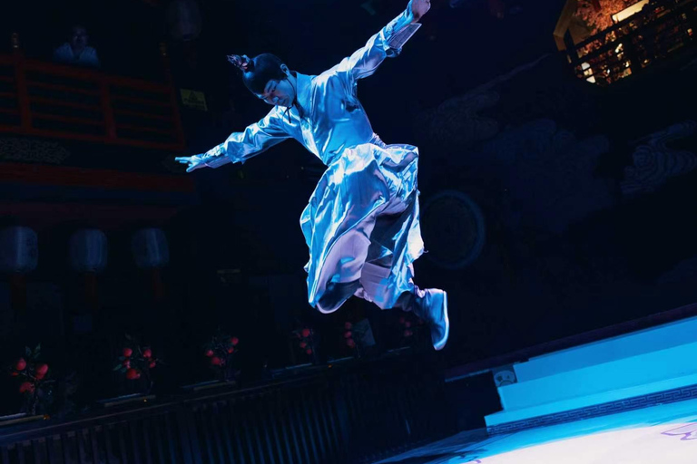 Chengdu: Jinguan Palace Banquet with Dinner/Lunch and Show General Admission (Section B)