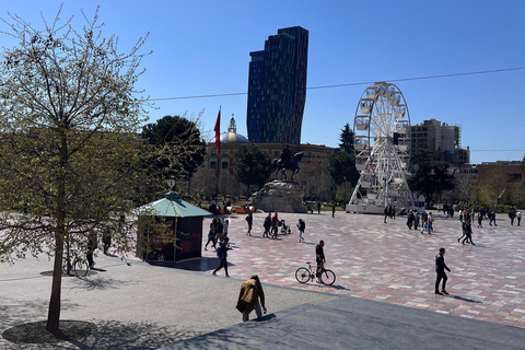 Tirana: Tour a pie con palco VIP del estadio Air Albania