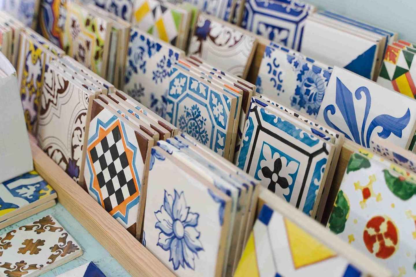 Porto: Azulejos Tiles Walking Tour