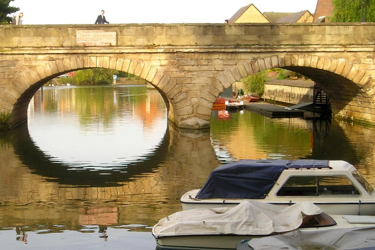 科茨沃尔德与牛津：托尔金主题之旅一日自驾游