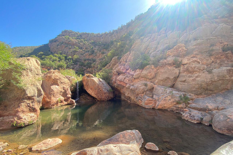 阿加迪尔：Tizgui 山谷徒步导览（含酒店接送）阿加迪尔：蒂兹吉山谷徒步导览（含酒店接送）