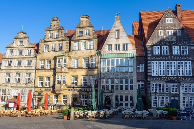 Bremen: Scavenger Hunt and City Centre Walking Tour