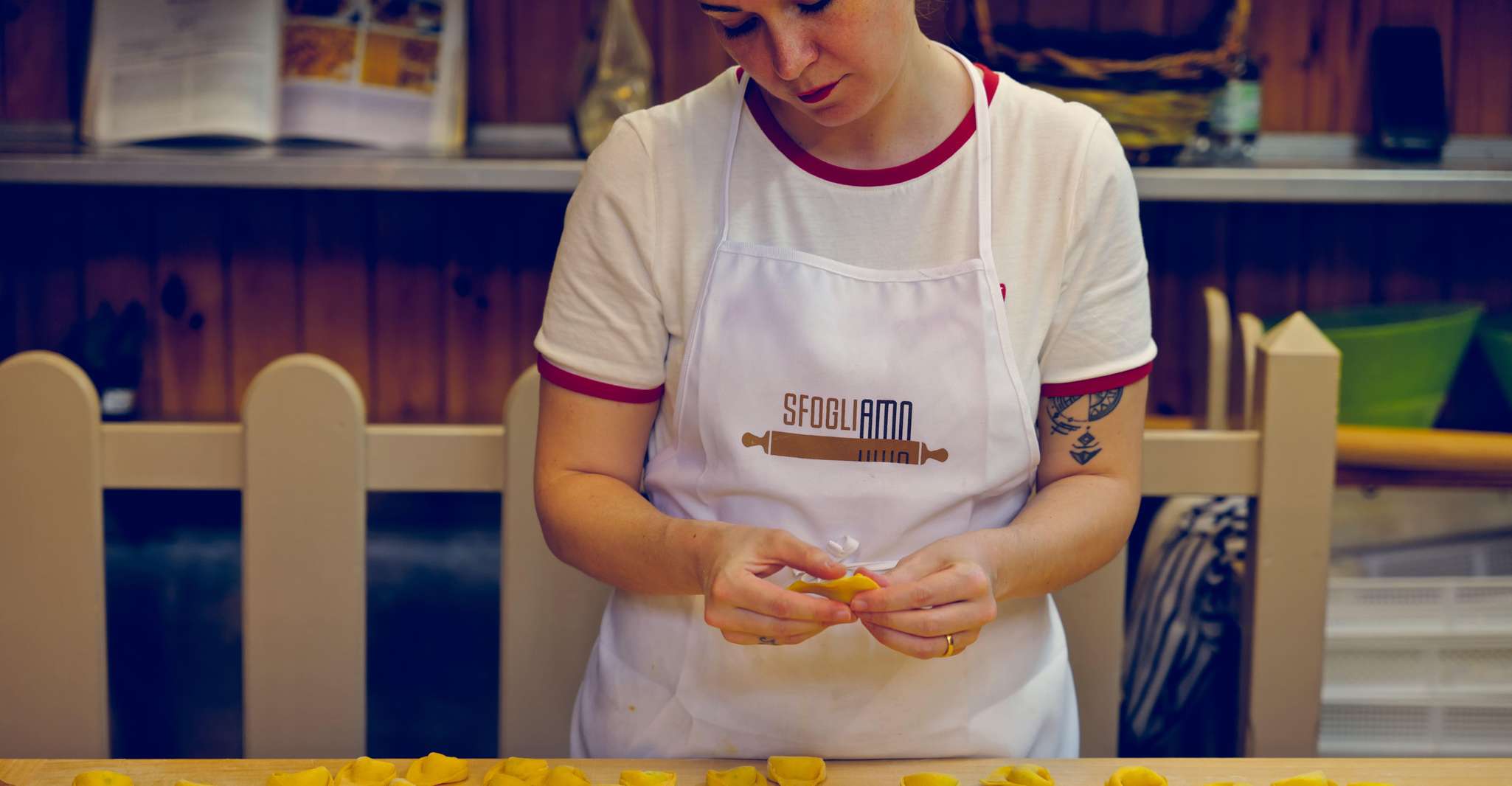 Food markets tour in Bologna in the historical center - Housity