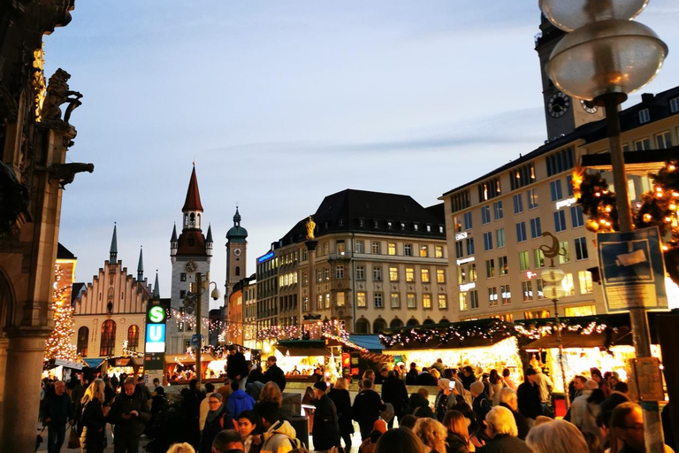 Vanuit München: Neuschwanstein en kerstmarkttour München