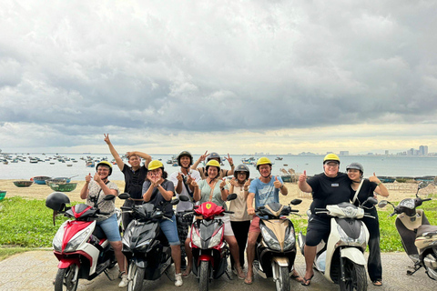 Da Nang City Sightseeing Private Tour With LGBT Tour Guide Motorbike Tour