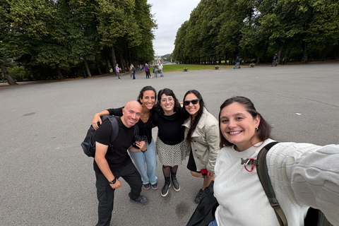 Oslo: tour guidato a piedi del Parco VigelandOslo: tour guidato a piedi nel Parco Vigeland