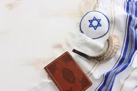 Montreal: Jewish Sites Mile End Private Guided Walking Tour