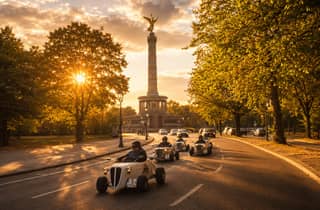 Berlin: Sightseeing-Tour durch die Stadt im Mini-Hot Rod zum Selbstfahren
