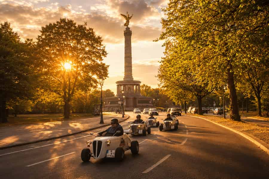 Berlin: Selbstgeführte Stadtrundfahrt in einem Mini-Hot Rod. Foto: GetYourGuide Berlin: Selbstgeführte Stadtrundfahrt in einem Mini-Hot Rod. Foto: GetYourGuide