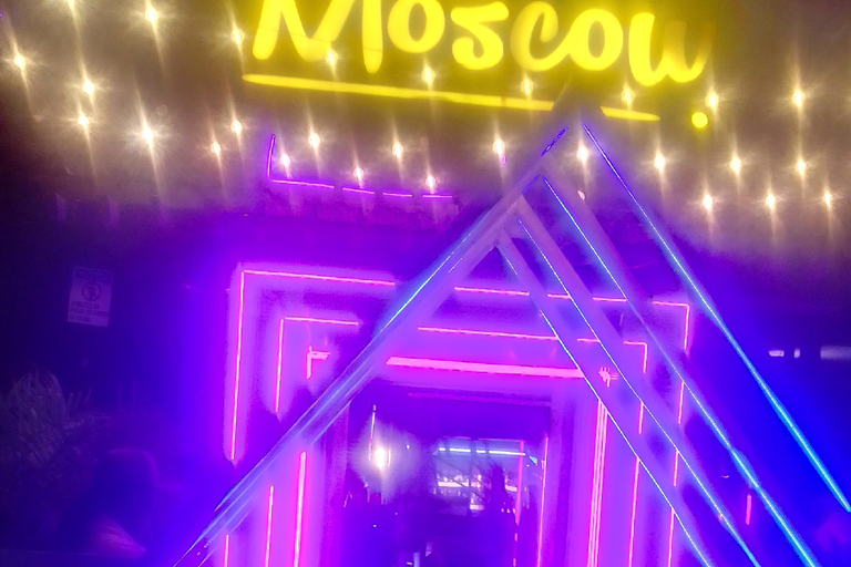 Mombasa: Nightlife Tour with Wine Tasting and Dinner