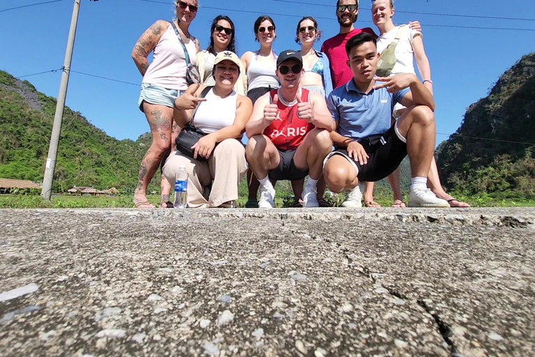 2 日吉婆岛-兰哈湾小团游（含三餐和门票）2天吉婆岛-兰哈湾之旅包括从河内出发的单程接送服务。