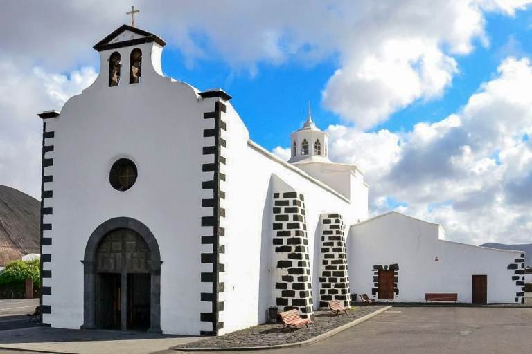 Lanzarote: Tour de 1 día por cuevas y volcanesTour de 1 día en Lanzarote (español)