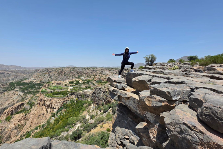 Shared Tour to Nizwa, Birkat Al Mouz & Jebel Akhdar Mountain