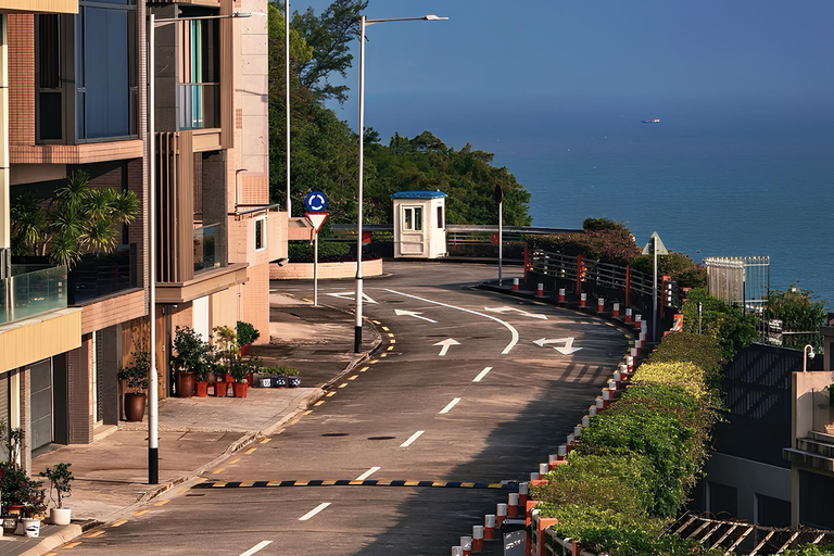 Macau Cotai & Coloane: Culture, Resorts & Village Life Tour Guide for Chinese or English