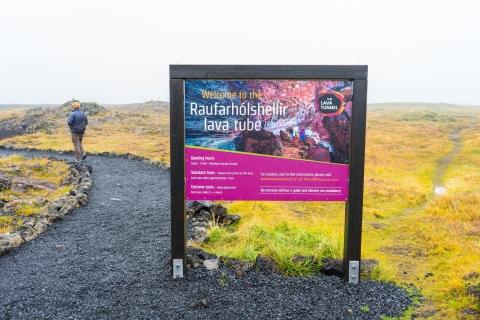 Islandia: Przygoda dla małych grup w jaskini lawowejWycieczka z miejscem spotkań w jaskini Raufarholshellir