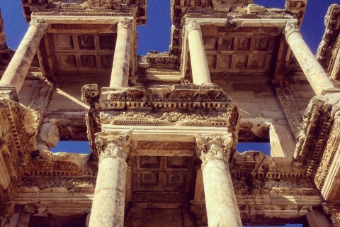 Von Kusadasi aus: Ephesus und Pamukkale, 2-tägige PrivattourAb Kusadasi: 2-tägige Kleingruppentour nach Ephesus und Pamukkale