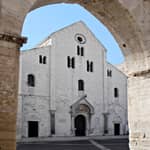 Bari: visita guidata alla Basilica di San Nicola
