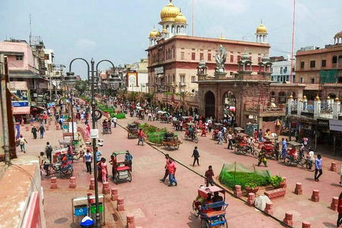 Delhi: Private Half-Day Old Delhi & Hidden Lanes Tour Tour with Guide, AC Car & Street Food Tasting