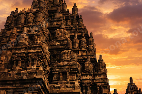 Yogyakarta: Private Dual-Temple Tour Up to 5 Pax Full Day Tour for 10 Hour