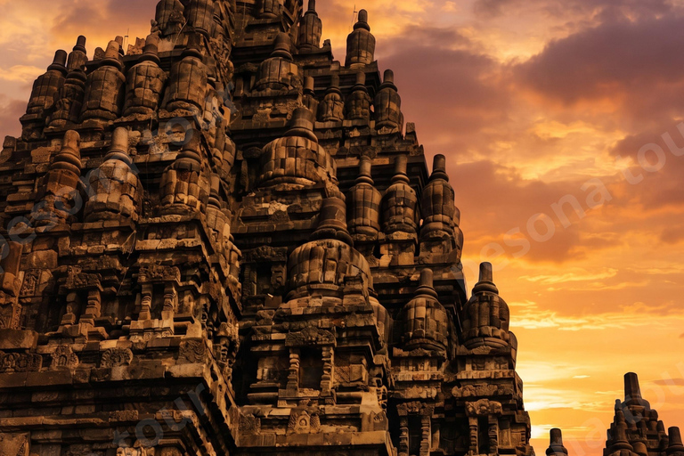 Yogyakarta: Private Dual-Temple Tour Up to 5 Pax Full Day Tour for 10 Hour
