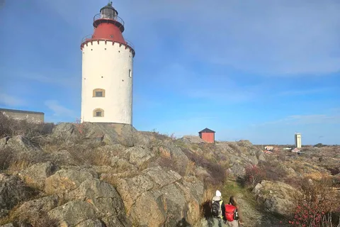 Ze Sztokholmu: Wędrówka przez archipelag do latarni morskiej Landsort