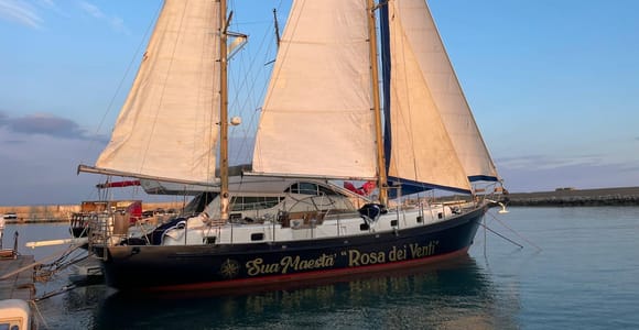 Scala dei Turchi: Segelbootsausflug mit Mittagessen und Aperitif