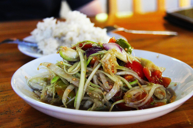 Vientiane: Market Tour and Cooking Class with Challenge Cooking Class only
