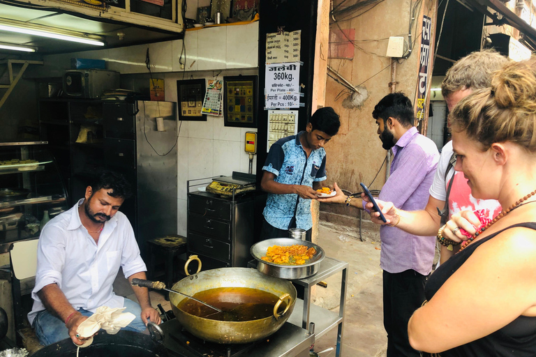 Udaipur: Aventura de comida callejera l Come como un lugareño