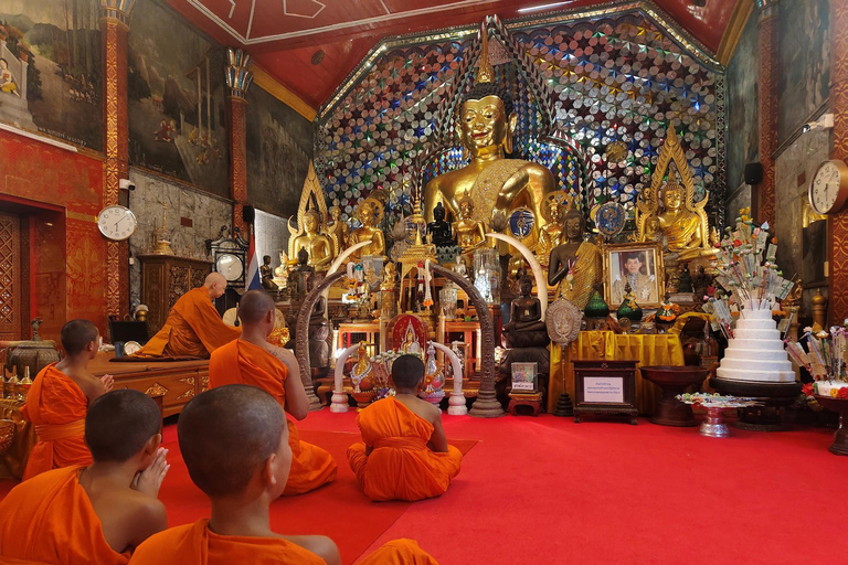 Monks chanting, Wat Doi Suthep and Wat Phalad+ Meditation Doi Suthep temple, Wat Phalat, monks chanting and Meditation