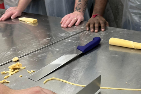 Naples: Hands-On Italian Cooking Class of Pasta