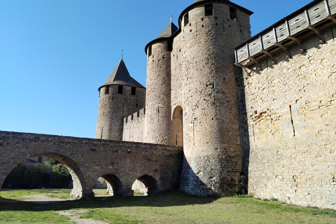 Carcassonne: Private Guided Tour with Castle Entry Ticket