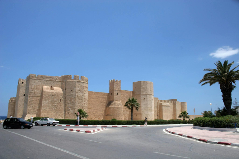 Całodniowe atrakcje Sousse i Monastiru, w tym lunch