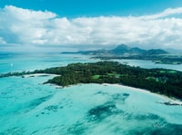 Full-day Catamaran Cruise to Ile aux Cerfs with Lunch - Housity