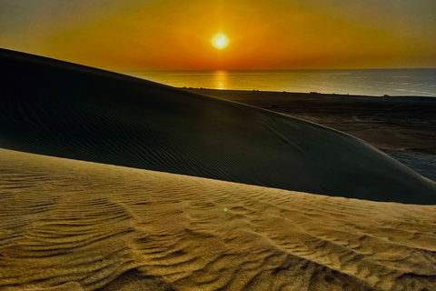 Doha: Tour dell&#039;alba/tramonto con safari nel deserto