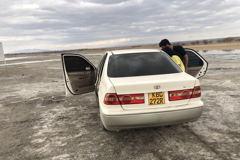 Nairobi: Excursión de un día al Lago Magadi con experiencia en campo de tiro