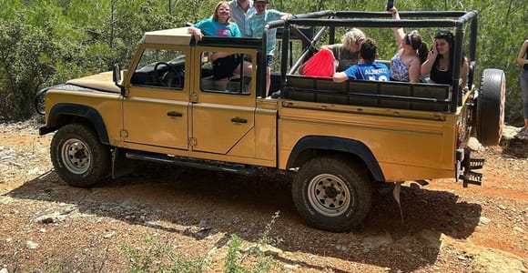 Bodrum: Off-Road Jeep Safari Tour with Lunch and Swimming