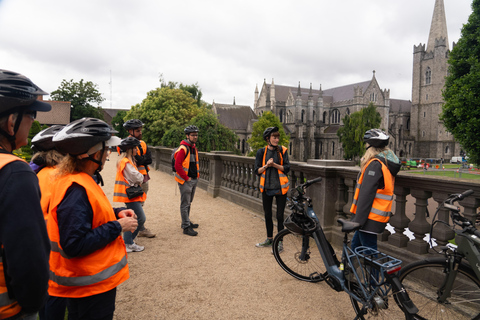 Dublin: Bike & E-Bike Tour with a Local Guide Dublin: Push Bike Tour with a Local Guide