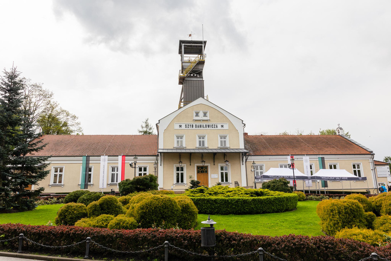 从克拉科夫出发：维利奇卡盐矿导览游（含接送服务）法语导览游（含酒店接送）