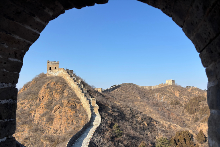 Beijing: Jinshanling Great Wall Private Tour with Lunch Bus to Jinshanling Great wall Hiking tour from Beijing