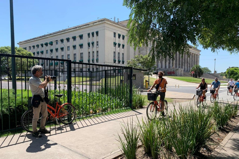 Bike + Boat Tour: Buenos Aires in a Day, North and South Bike + Navigation Tour: Buenos Aires is a day to the North and South (E-bike)